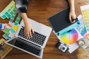 ویژگی های طراح گرافیک